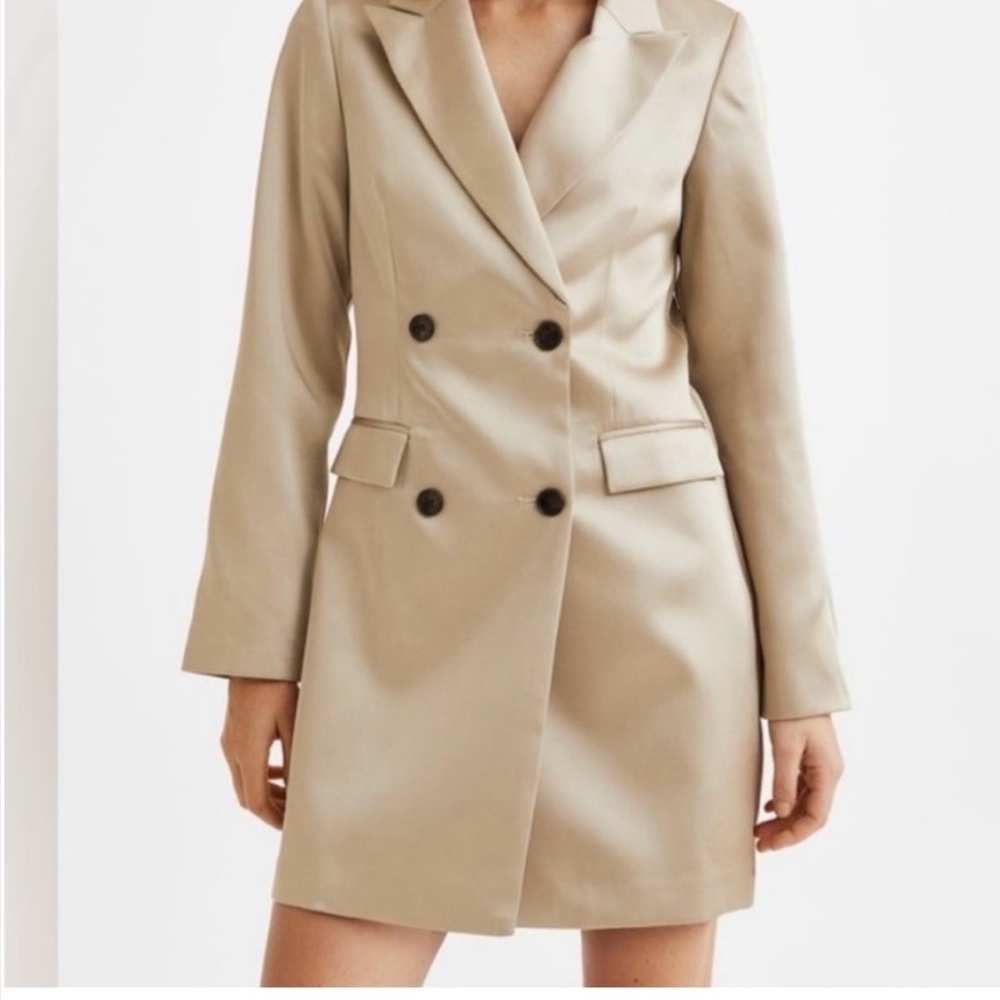 NWT H&M light gold champagne metallic satin blazer dress double breasted button